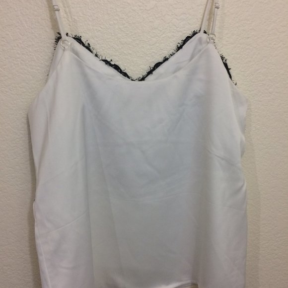 4/$25 🛍 Gibson Camisole Top Black Lace Detail - Picture 6 of 16